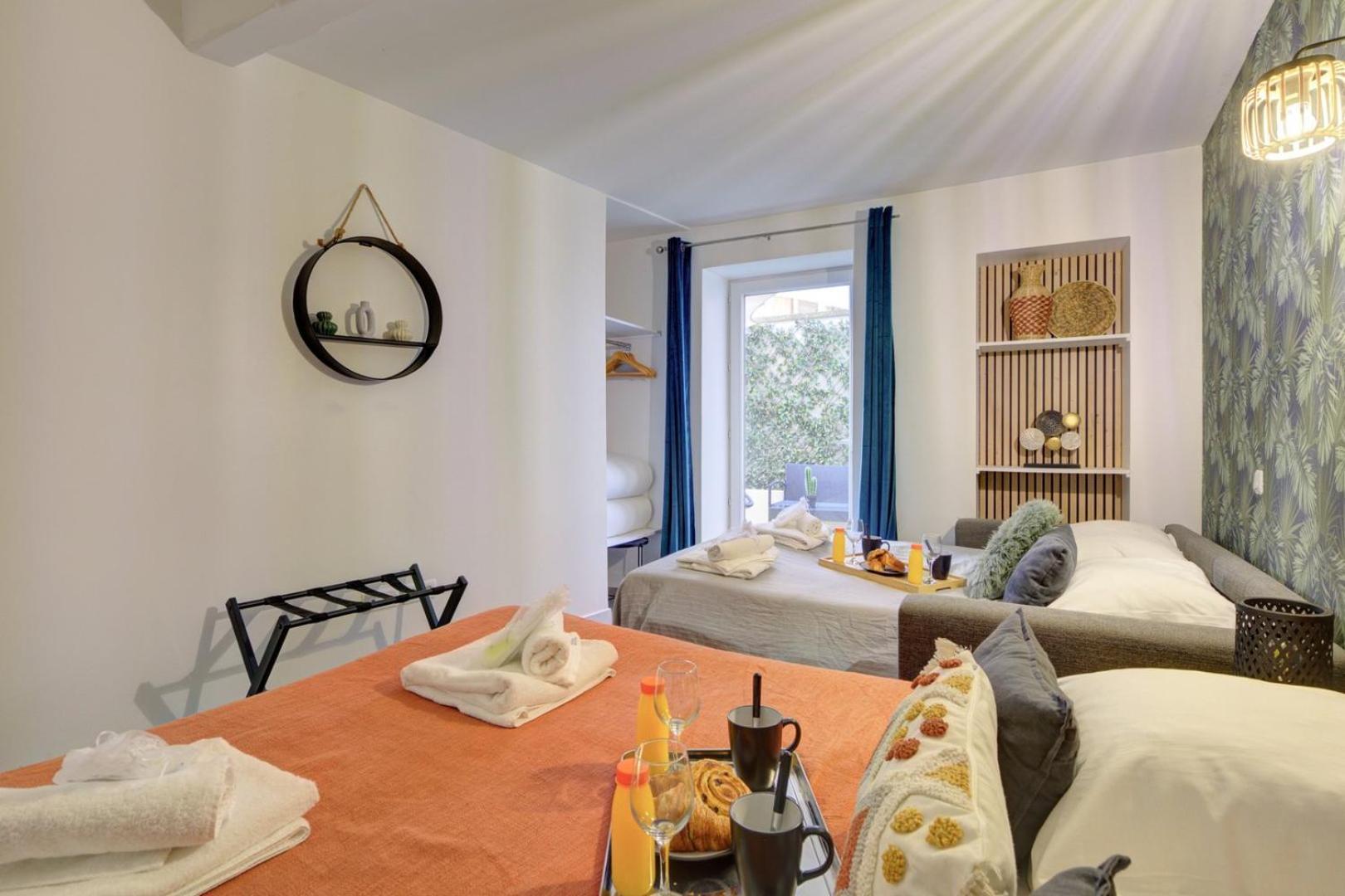 801 Suite Luxurys - Superbe Appartement Баньоле Екстер'єр фото